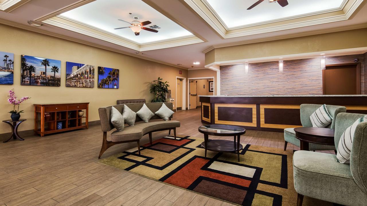 Best Western Of Long Beach Exteriér fotografie